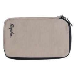 Essentials Case><noscript><img width=