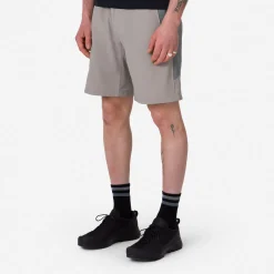 Men's Explore Shorts><noscript><img width=