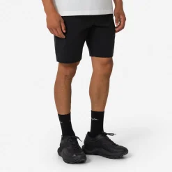 Men's Tech Chino Shorts>Rapha Hot