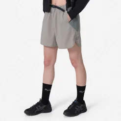 Women's Explore Short><noscript><img width=